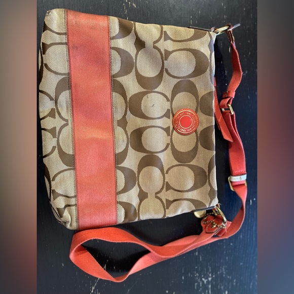 Good used authentic Coach messenger crossbody purse, tan and burnt orange - Picture 6 of 6